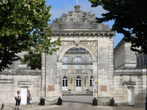 Portail d'entrée de l'Hôtel de la Marine