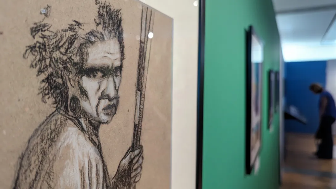 dessin crayonné d'un aborigene exposition Narcisse Pelletier